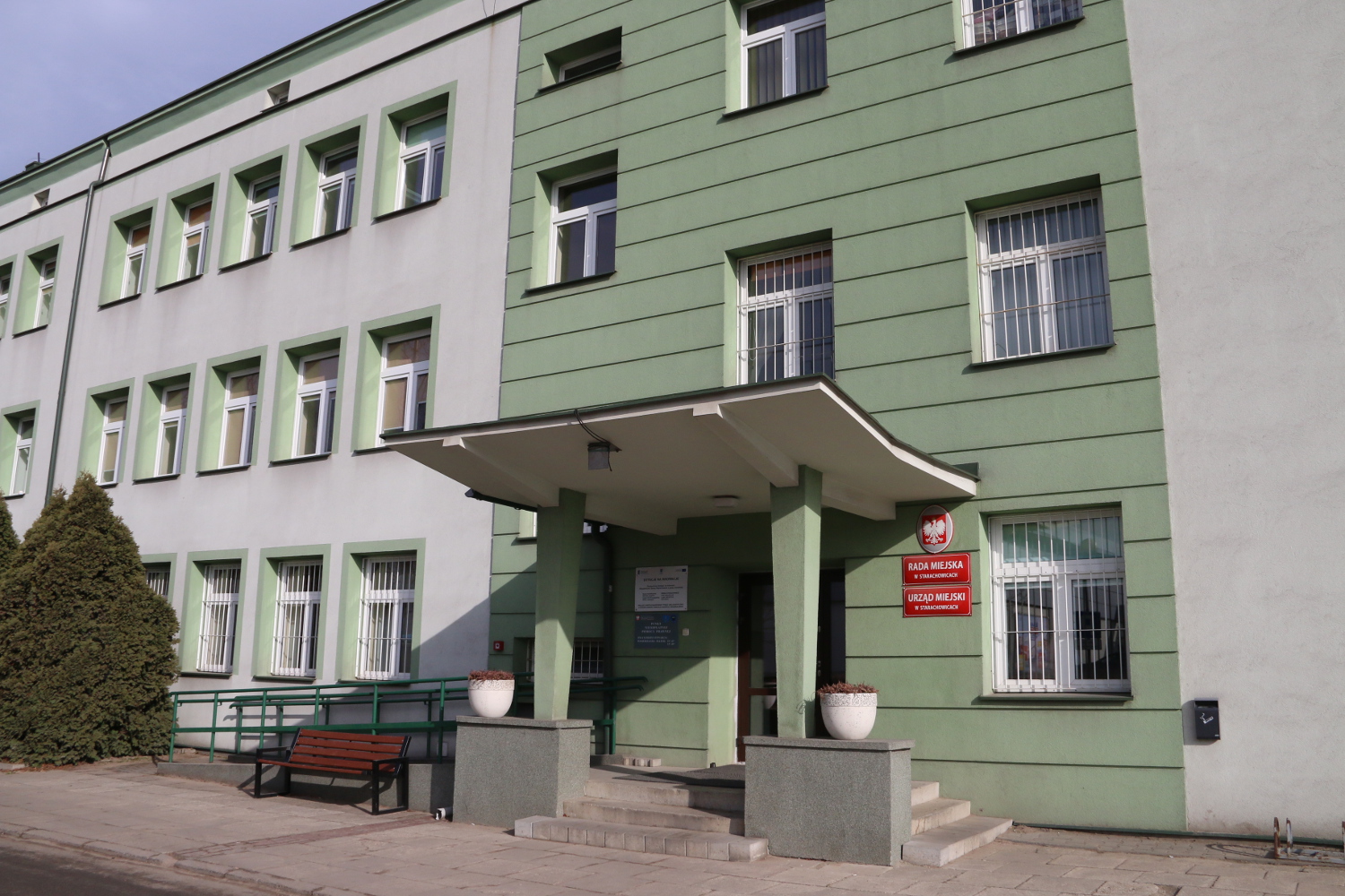 Urząd Miejski w Starachowicach images