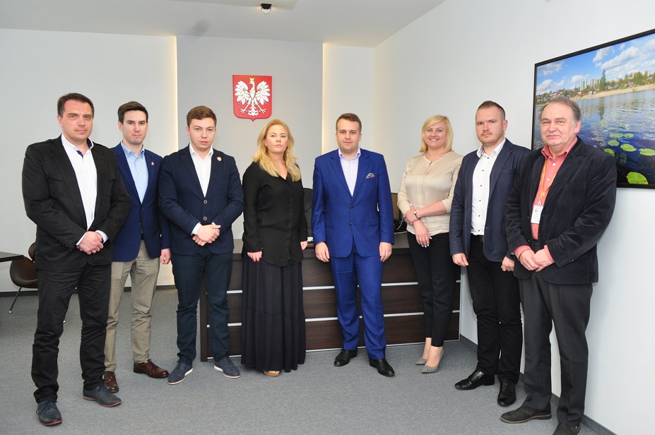 Delegacje Wisły Kraków i Juventy Starachowice z wizytą u Prezydenta Starachowic