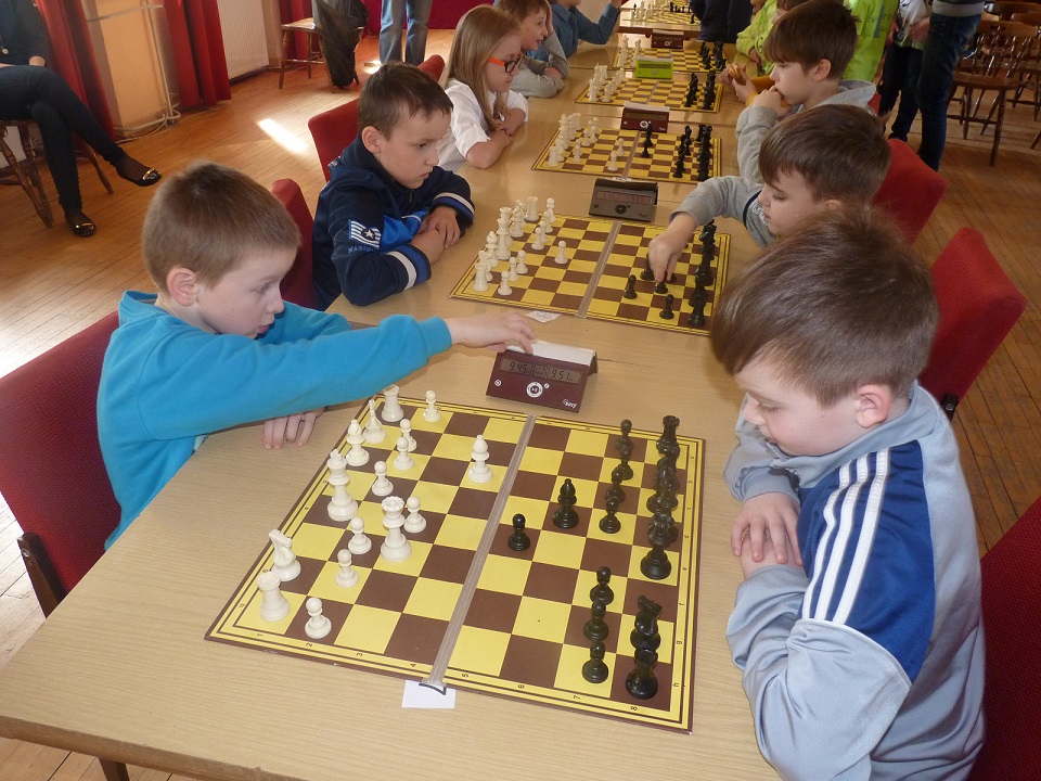 Rusza liga szachowa images