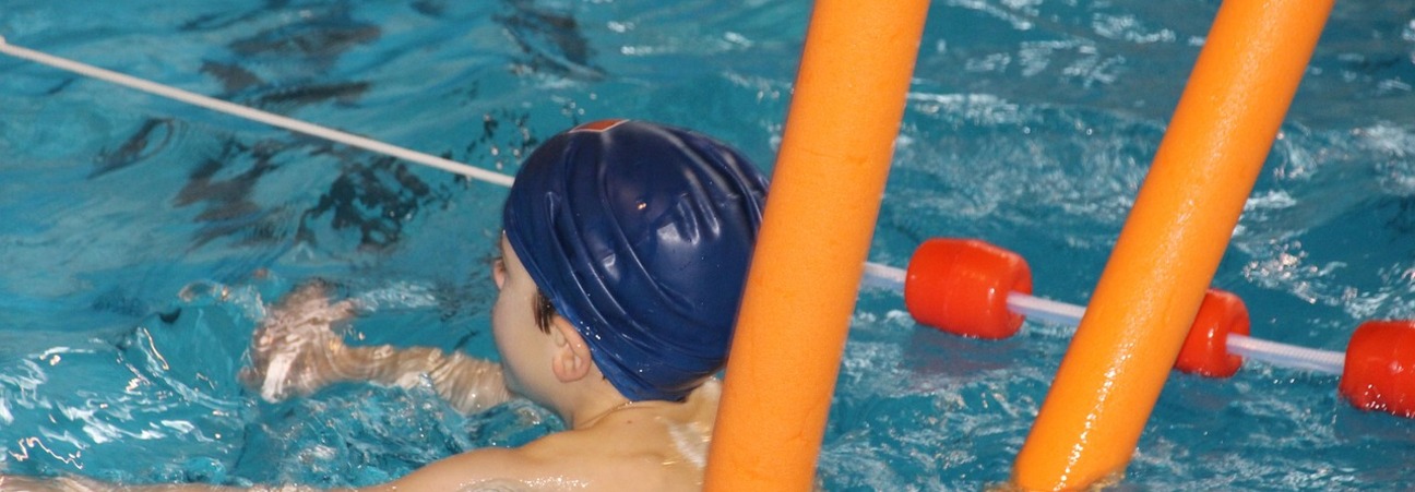 swim-619074_1280.jpg